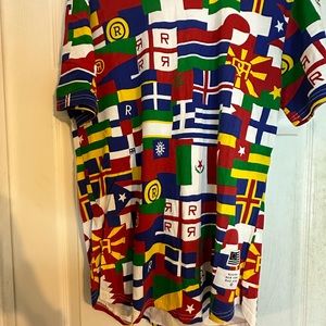 Reason T-shirt size medium